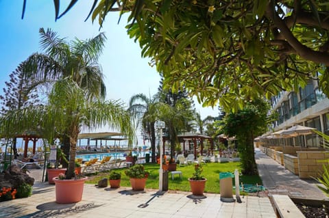 Ron Beach Hotel Hotel in Tiberias