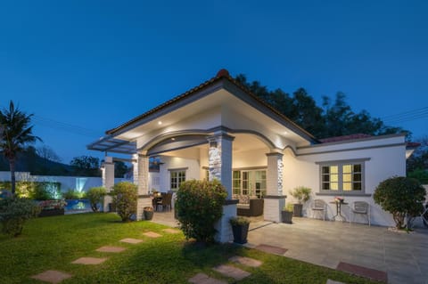 Property building, Balcony/Terrace