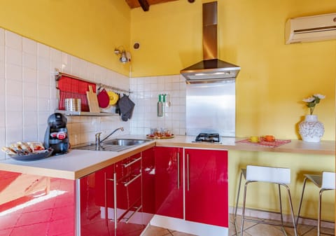 Kitchen or kitchenette, kitchen