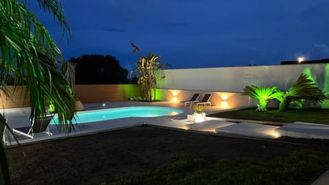 Casa Elisabeth House in Castelldefels