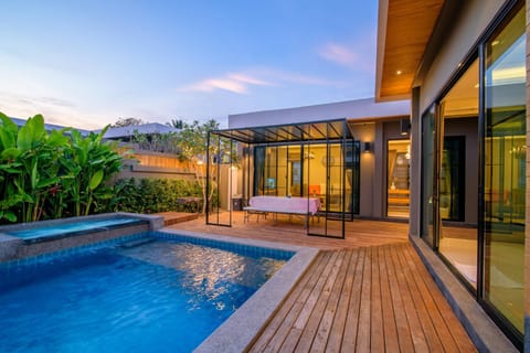 Seahouses Huahin pool villa Villa in Nong Kae