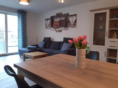 Living room, Lounge or bar