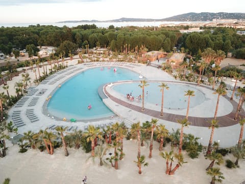 Bird's eye view, Pool view, Swimming pool