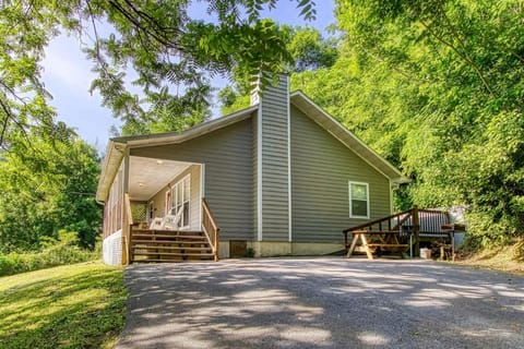 River Song Chalet in Sevier County