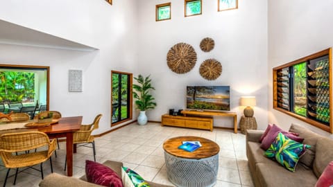 Brindabella - Palm Cove House in Palm Cove