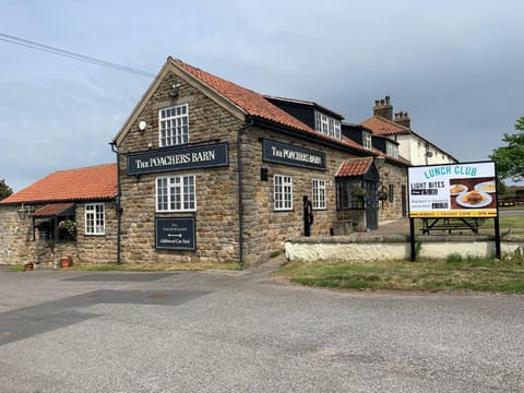 Property building, Property logo or sign