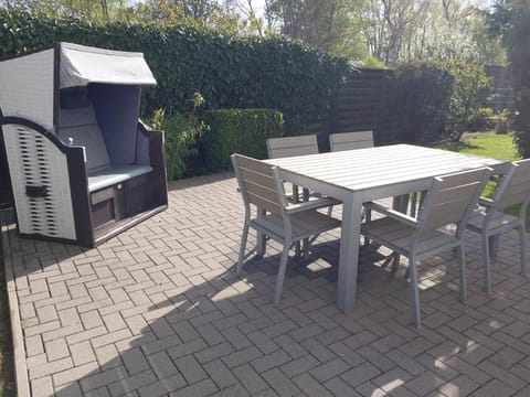 Bootshaus/ Holzdeck Apartment in Mecklenburg-Vorpommern, Germany