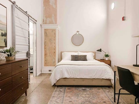 Modern Downtown Loft on Gay St Apartment in Knoxville