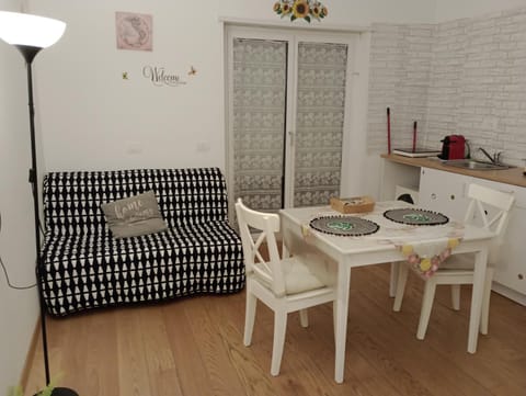 LIVING ROME Int 2 Apartment in Rome