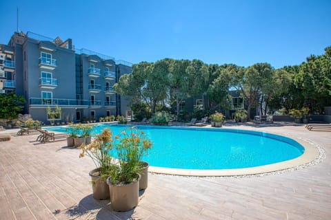 AEGEAN Apartments - Marina & Chios Island View Hotel in Cesme
