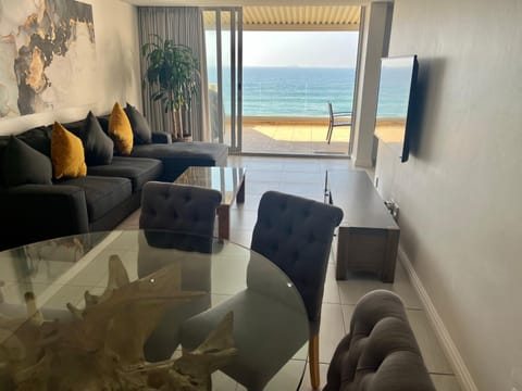 503 Marbella Beachfront Apartment Condo in Umhlanga