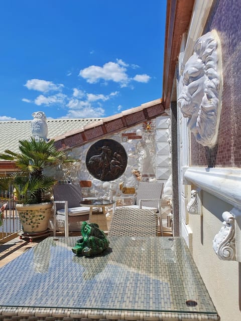 CASSIODORO SUITE B&B Bed and breakfast in Calabria