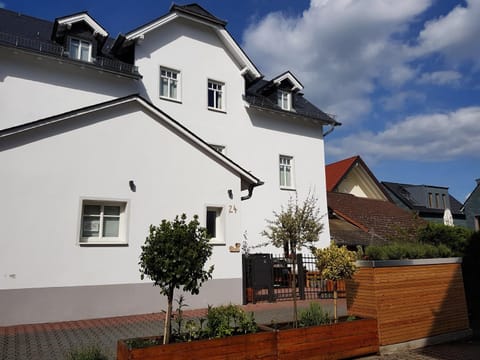 Property building, Facade/entrance, Day, Summer, On site, Inner courtyard view