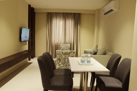 Jarzez Hotel Apartments Al Hail Apartment in Muscat