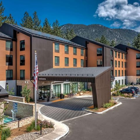 Hampton Inn & Suites South Lake Tahoe Hotel in South Lake Tahoe