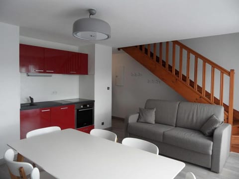 REF 122 Appartement 4 pièces pour six personnes avec piscine et cours de tennis Port Crouesty ARZON Eigentumswohnung in Arzon