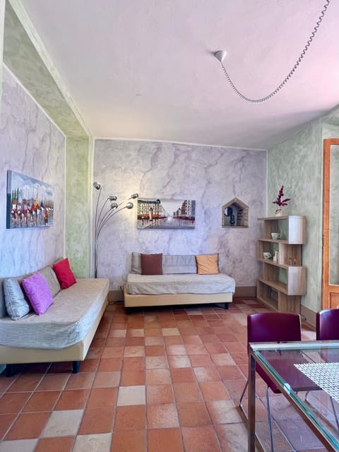 Le Viole Apartment in San Gimignano