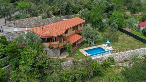 Property building, Bird's eye view