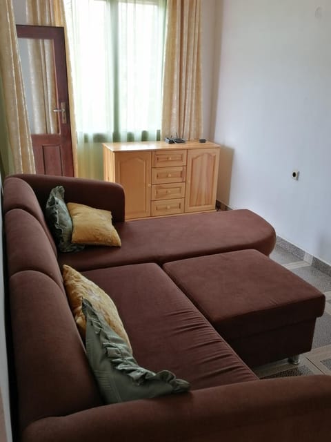 Elida Guest House Bed and Breakfast in Dobrich Province, Bulgaria