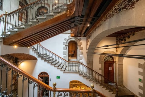 Inner courtyard view