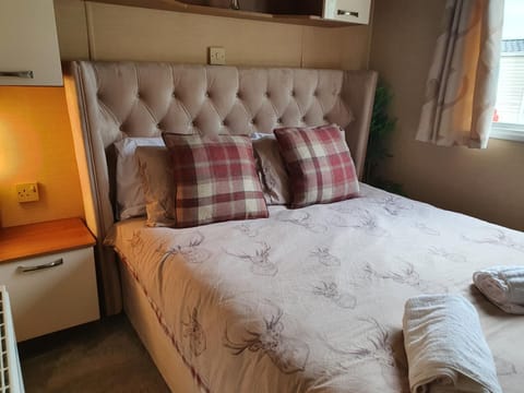 Clwyd 6 Chalet in Wales