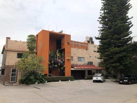 Genesis Suites / Lofts Apartment hotel in San Luis Potosi