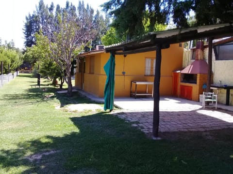 LA PALMERA House in Luján de Cuyo