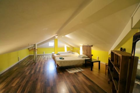 The Maverick Surfvillas Hostel in Lisbon District