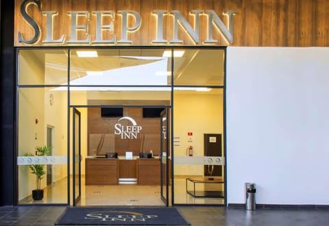 Lobby or reception, On site