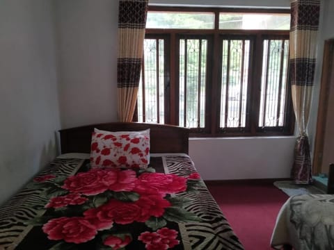 La Rose Home Stay Urlaubsunterkunft in Nuwara Eliya