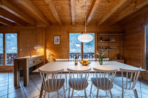 Chalet Doux Abri Morzine - by EMERALD STAY Chalet in Les Gets