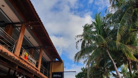 Bamboo Beach Resort & Restaurant Resort in Boracay
