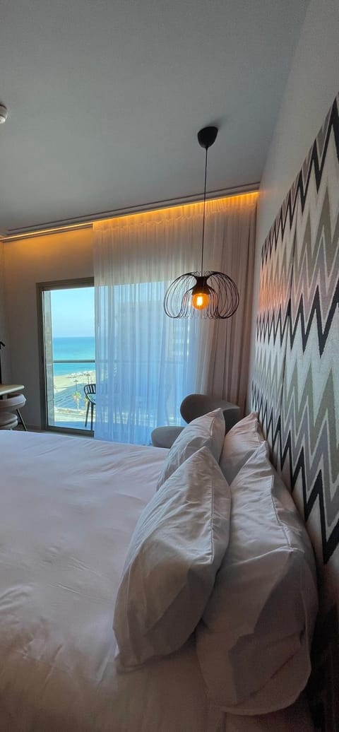 Suite on the beach Condo in Haifa