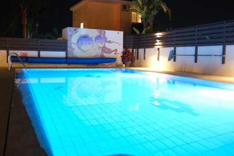 Sunset Villa private complex heated pool Villa in Sotira