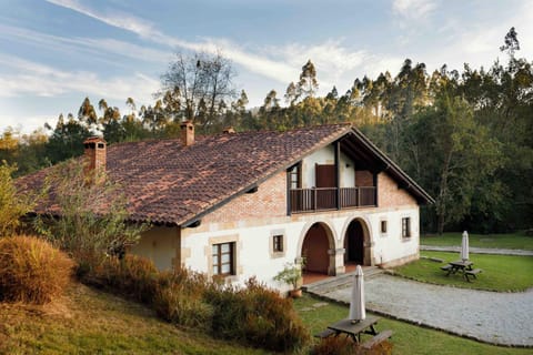 El Molino de Bonaco Country House in Western coast of Cantabria