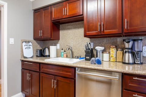 Coffee/tea facilities, Kitchen or kitchenette, toaster