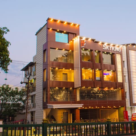 Hotel Skyking Hotel in Dehradun