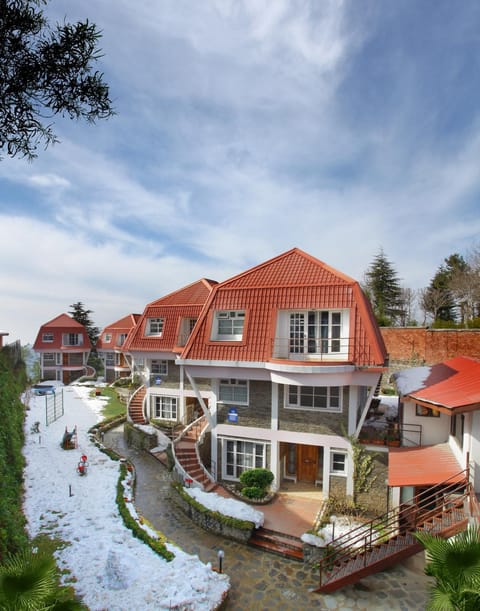 Marigold Sarovar Portico Shimla Resort in Himachal Pradesh