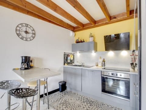 Apartment Emeuraude by Interhome Apartment in St-Malo