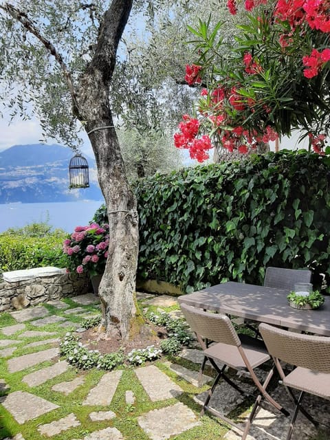 Casa sul Lago a Brenzone sul Garda - Unique and exclusive Maison in Brenzone sul Garda