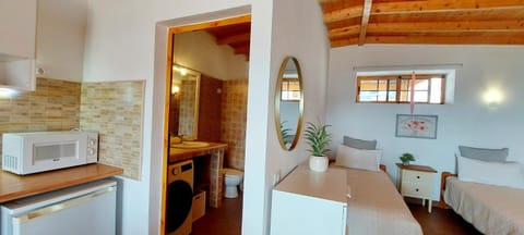 The Black Horse Canarias - Adults Only Country House in Comarca Sur