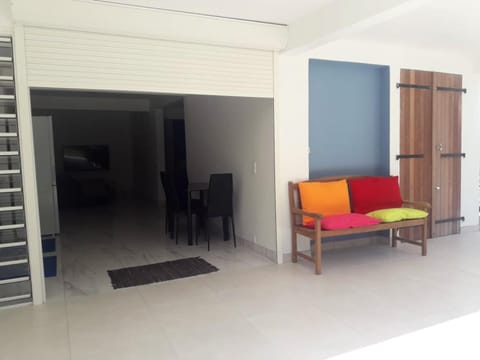 Appartement de 2 chambres avec jardin amenage et wifi a Le Lamentin a 4 km de la plage Wohnung in Martinique