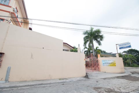 Property building, Street view