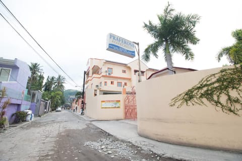 Property building, Neighbourhood, Street view