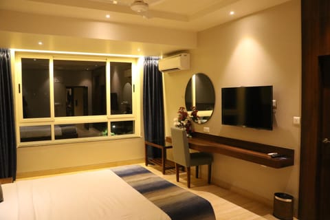 Cosmique Clarks Inn Suites Goa Hôtel in Benaulim