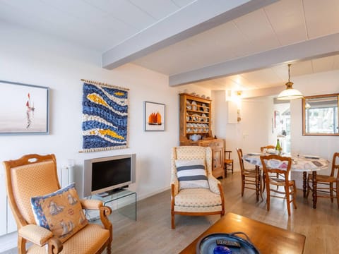 La Trinité-sur-Mer, 3 pièces duplex, 4 pers, balcon, parking, proche plages - FR-1-477-157 Apartment in Carnac