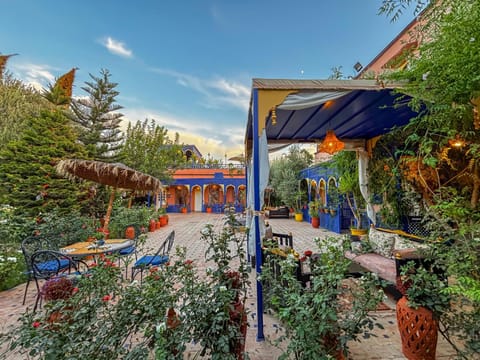 Patio, Garden, Seating area, Garden view