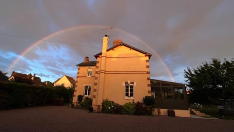 VILLA CATHY Chambres d hôtes Bed and Breakfast in Cabourg