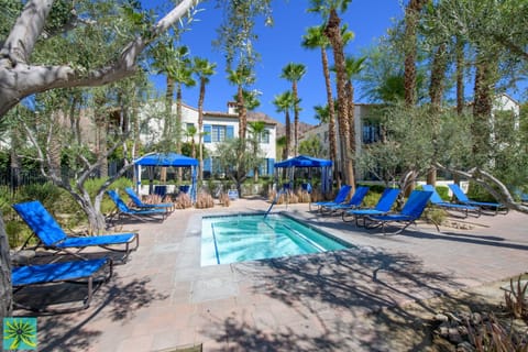 La Quinta Vacations Rental Apartahotel in Indian Wells