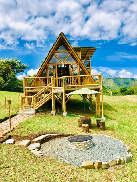 Glamping La Herradura Luxury tent in Risaralda